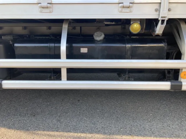 燃料タンクです。|いすゞ フォワード 2RG-FRR90T2(2WD)の写真32