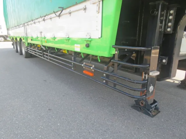 サイドバンパーに軽いサビ・小さいキズがあります。|トレクス  PLB34112改の写真28