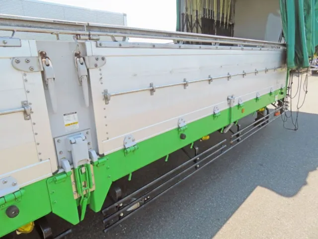 あおりにキズ・スレ・があります。|トレクス  PLB34112改の写真34