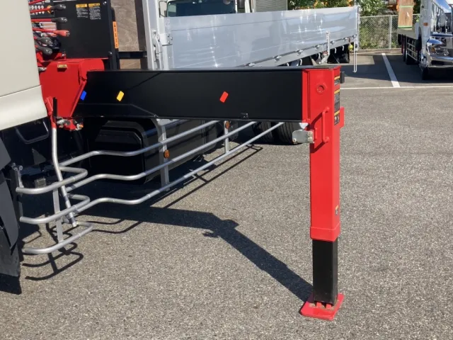 ワイドアウトリガーです。|日野 レンジャー 2PG-FE2ACAの写真22