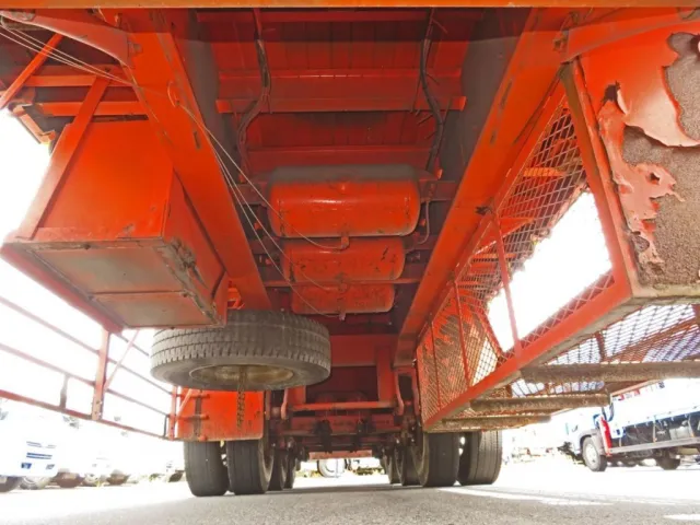 下廻りにサビがあります。|トレクス  PFG339EWの写真14