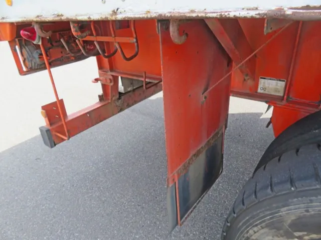 泥除けにサビがあります。|トレクス  PFG339EWの写真36