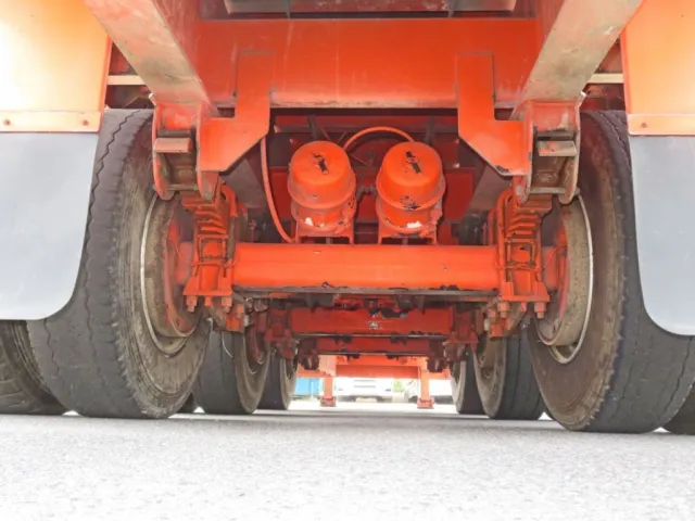 後方下部の状態です。|トレクス  PFG339EWの写真41