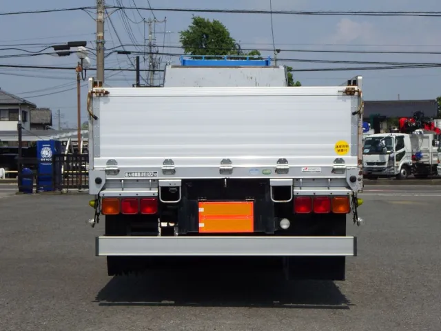 いすゞ ギガ PKG-CYL77V8の写真8