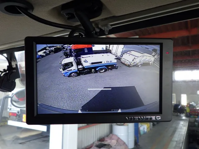 液晶バックモニター付きです。|日野 レンジャー 2KG-FD2ABA(2WD)の写真20