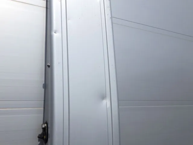 ゲートの骨組みにキズ・ヘコミがあります。|日野 レンジャー 2KG-FD2ABA(2WD)の写真38