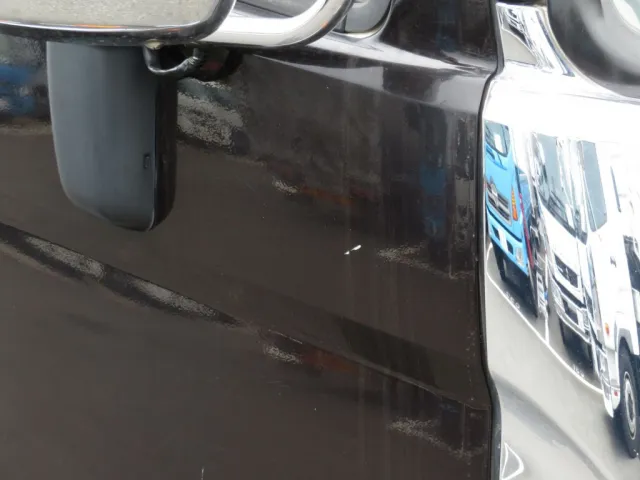 運転席ドアに小キズがあります。|日野 レンジャー 2PG-FE2ABAの写真30