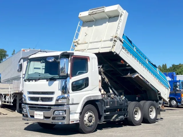 三菱 スーパーグレート QKG-FV60VXの写真1