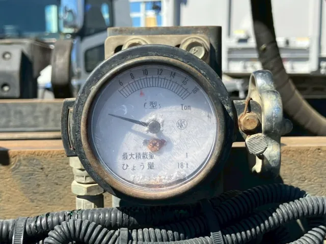 三菱 スーパーグレート QKG-FV60VXの写真15