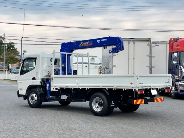 三菱 キャンター 2RG-FEB80(2WD)の写真3