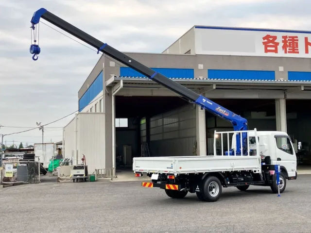 三菱 キャンター 2RG-FEB80(2WD)の写真4