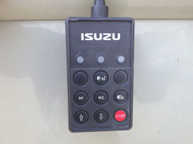 エアサスのコントローラーです。|いすゞ ギガ QKG-EXD52BDの写真16