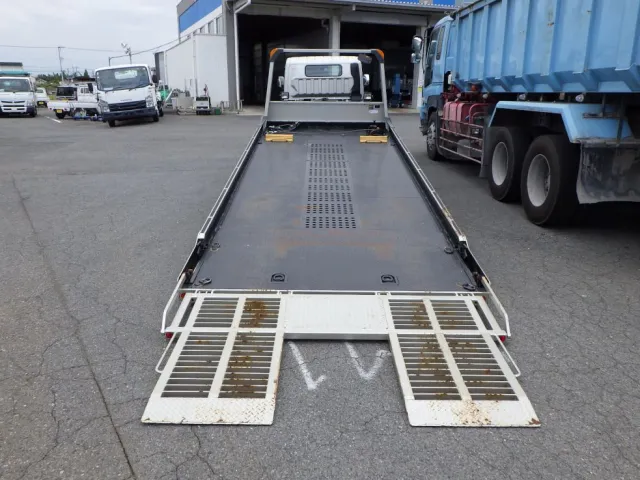 荷台全体の状態です。|三菱 キャンター 2PG-FEB80(2WD)の写真8