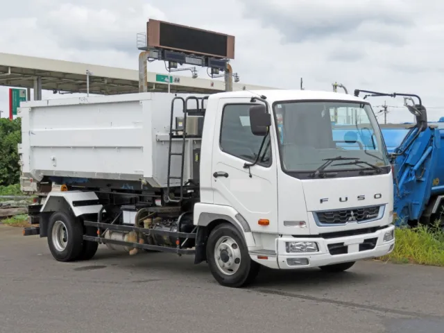 三菱 ファイター 2KG-FK71F(2WD)の写真3