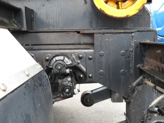 シャーシの状態です。|三菱 ファイター 2KG-FK71F(2WD)の写真7