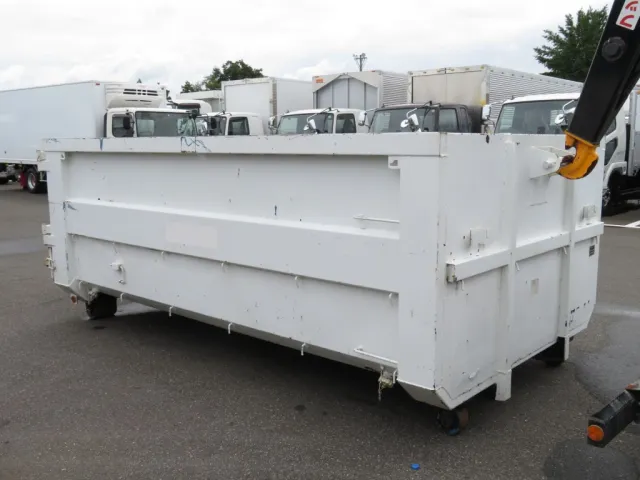 三菱 ファイター 2KG-FK71F(2WD)の写真16