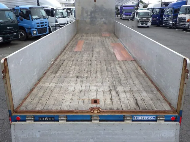 床板の状態です。|三菱 スーパーグレート QPG-FU64VZの写真10