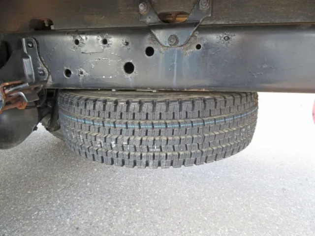 スペアタイヤ付きです。|日野 レンジャー 2KG-FD2ABA(2WD)の写真18