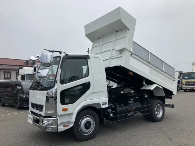 三菱 ファイター 2KG-FK62FZの写真1