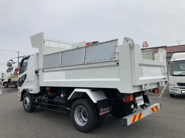 三菱 ファイター 2KG-FK62FZの写真3