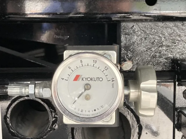 自重計です。|三菱 ファイター 2KG-FK62FZの写真21