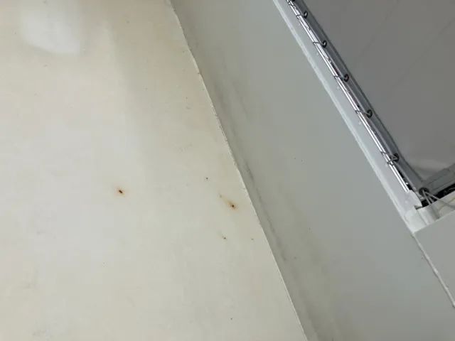 右床後方の置きサビです。|三菱 ファイター 2KG-FK62FZの写真32