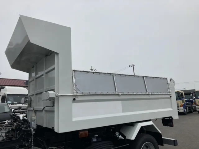 三菱 ファイター 2KG-FK62FZの写真39