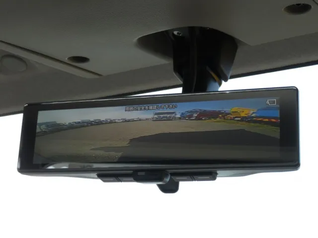 液晶バックモニター付きです。|いすゞ エルフ 2RG-NJR88AT(2WD)の写真15
