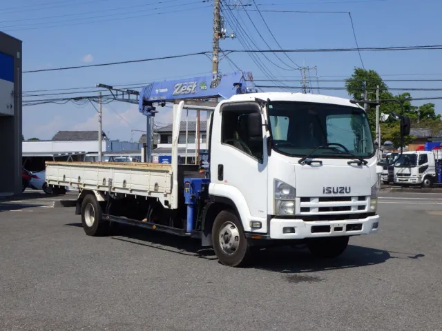 いすゞ フォワード PKG-FRR90S1(2WD)の写真2