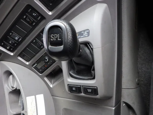 エスコットVです。|UDトラックス クオン QPG-CD5ZLの写真15