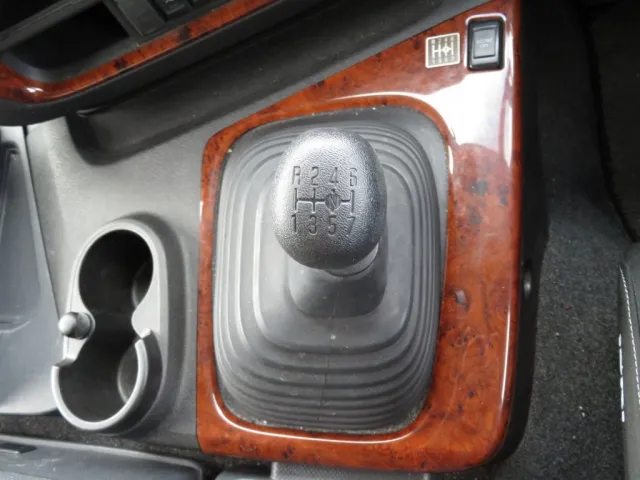 いすゞ ギガ 2PG-CYJ77Cの写真24