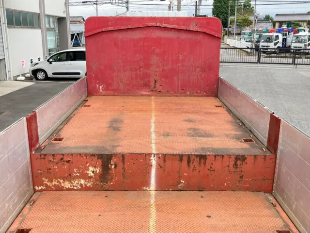 荷台上段の状態です。|トレクス  PLG241BCの写真16