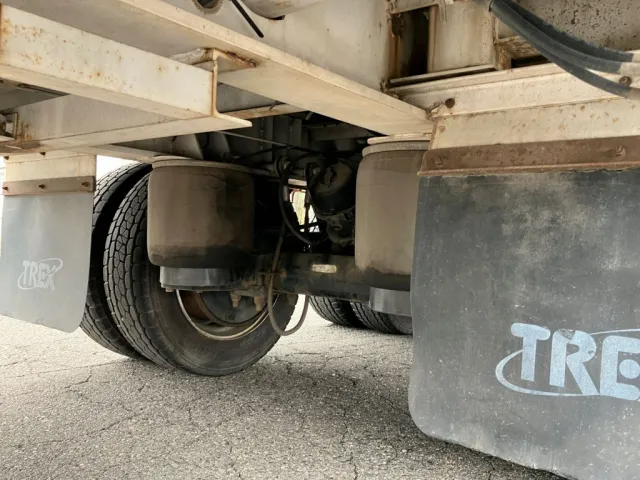 エアサスです。|トレクス  PLG241BCの写真21