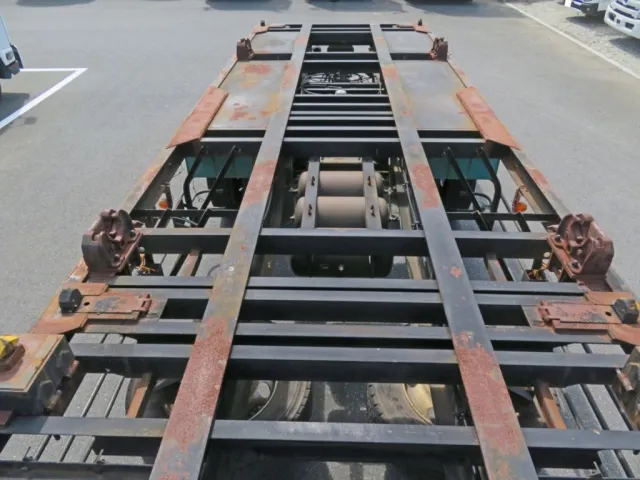 前方から後方床面を見た状態です。|日通  NT2340改の写真12