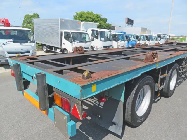 後方の緊締装置・ツイストロックの状態です。|日通  NT2340改の写真17