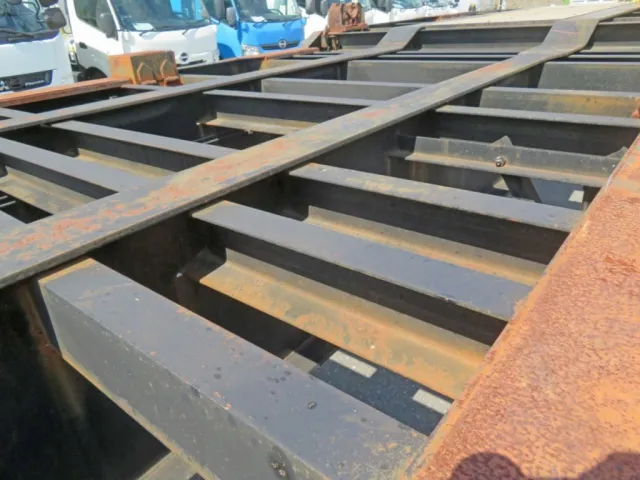 シャーシ上部・横ネタに表面サビがあります。|日通  NT2340改の写真30