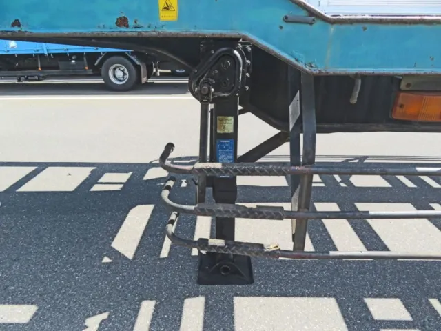 脚は手動式です。|日通  NT2340改の写真49