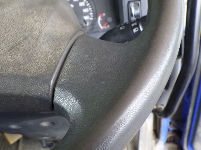 ハンドルにスレがあります。|いすゞ エルフ TPG-NKR85AN(2WD)の写真42