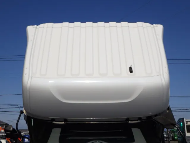 UDトラックス クオン 2PG-GK5AABの写真19