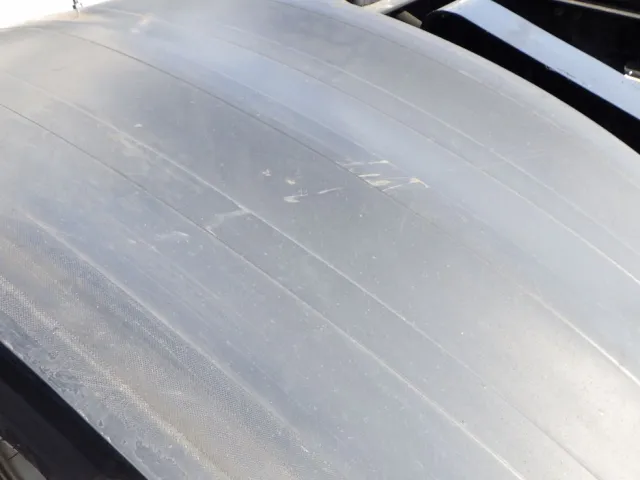 運転席側フェンダーにスレがあります。|UDトラックス クオン 2PG-GK5AABの写真27