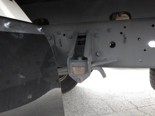 いすゞ フォワード 2RG-FRR90S2(2WD)の写真5