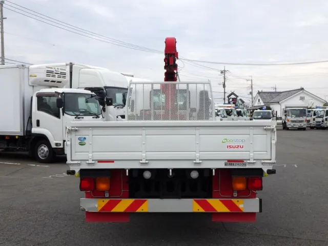 いすゞ フォワード 2RG-FRR90S2(2WD)の写真8