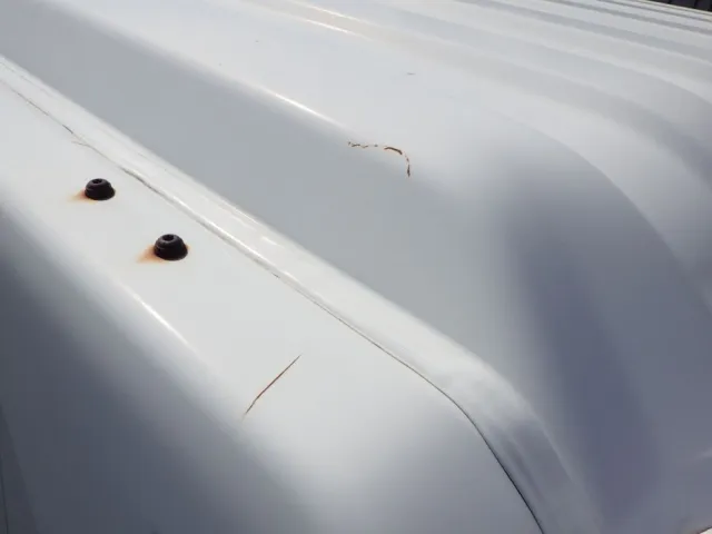 ルーフにキズ・サビがあります。|いすゞ フォワード 2RG-FRR90S2(2WD)の写真28