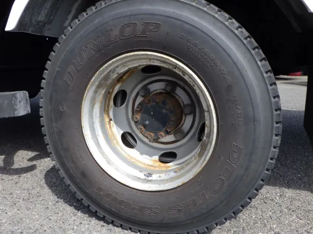 いすゞ フォワード 2RG-FRR90S2(2WD)の写真35