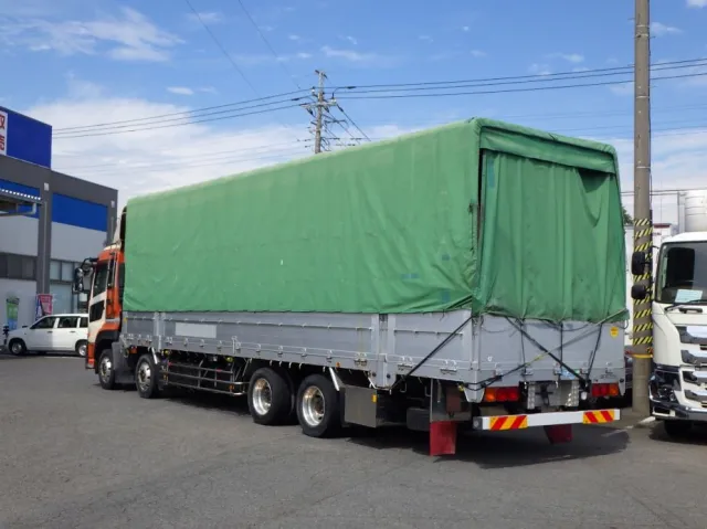 UDトラックス クオン QKG-CG5ZAの写真3