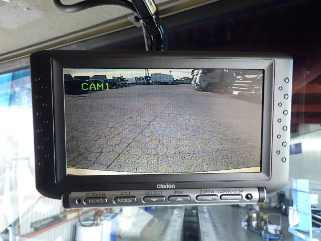 液晶バックモニター付きです。|UDトラックス クオン QKG-CG5ZAの写真16