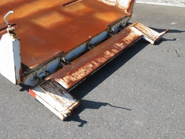 リアゲートの状態です。|いすゞ フォワード TKG-FRR90S1(2WD)の写真17