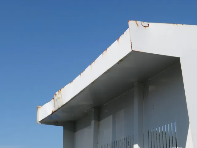 シートデッキに曲がりがあります。|いすゞ フォワード TKG-FRR90S1(2WD)の写真38