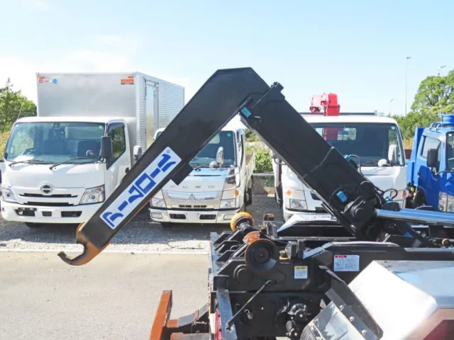 バックチルト作動してない状態です。|三菱 ファイター 2KG-FK72FZの写真12