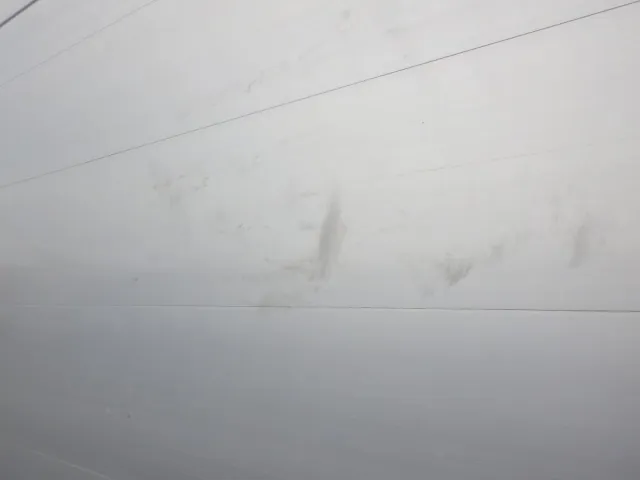 左右のアオリにスレがあります。|日野 プロフィア 2DG-FR1AHGの写真24